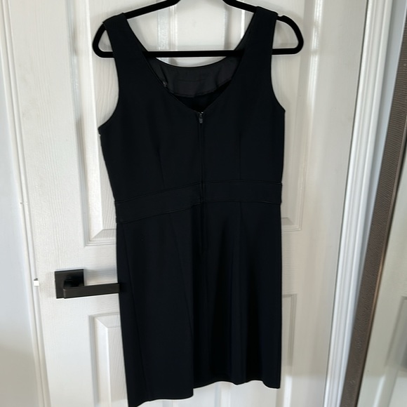 Two piece dress and jacket. Excellent condition - Picture 5 of 7